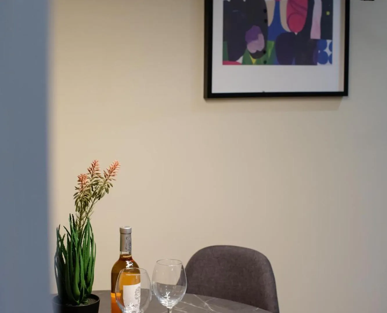 Little Bucharest Downtown Apartments Romana 0*,  罗马尼亚