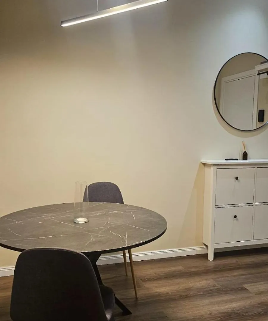 Little Bucharest Downtown Apartments Romana