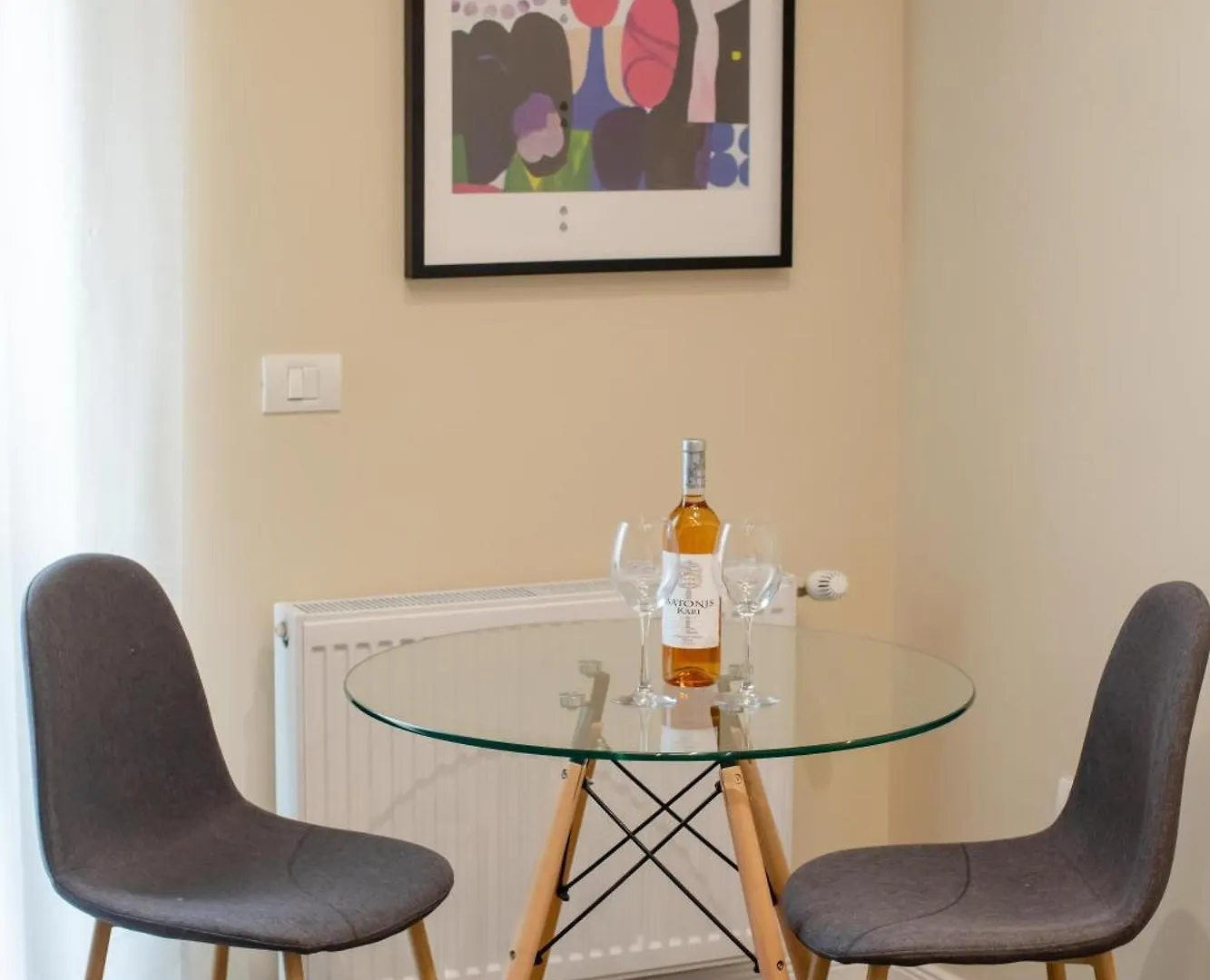 Little Bucharest Downtown Apartments Romana Apartmanhotel